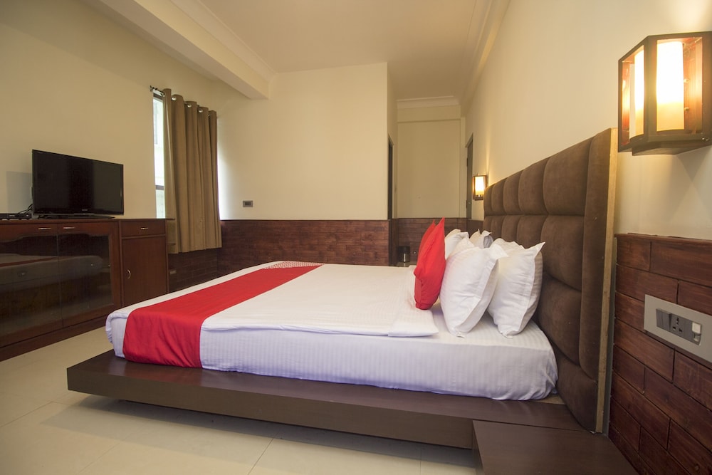 Deluxe Double Or Twin Room, 1 Queen Bed