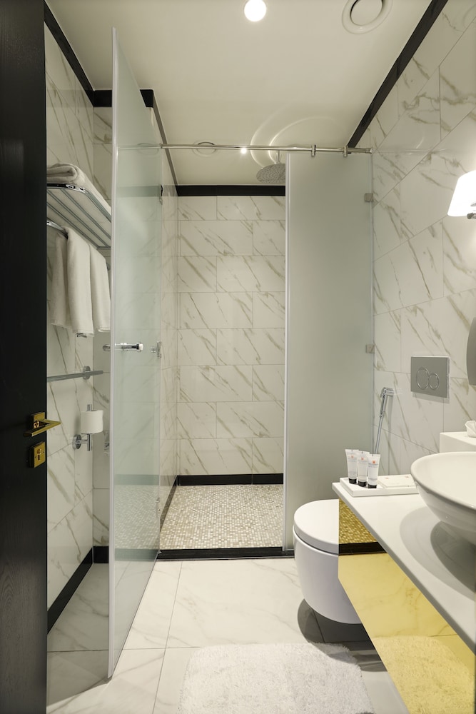 Premium Apartment, 2 Bedrooms - Photo 6
