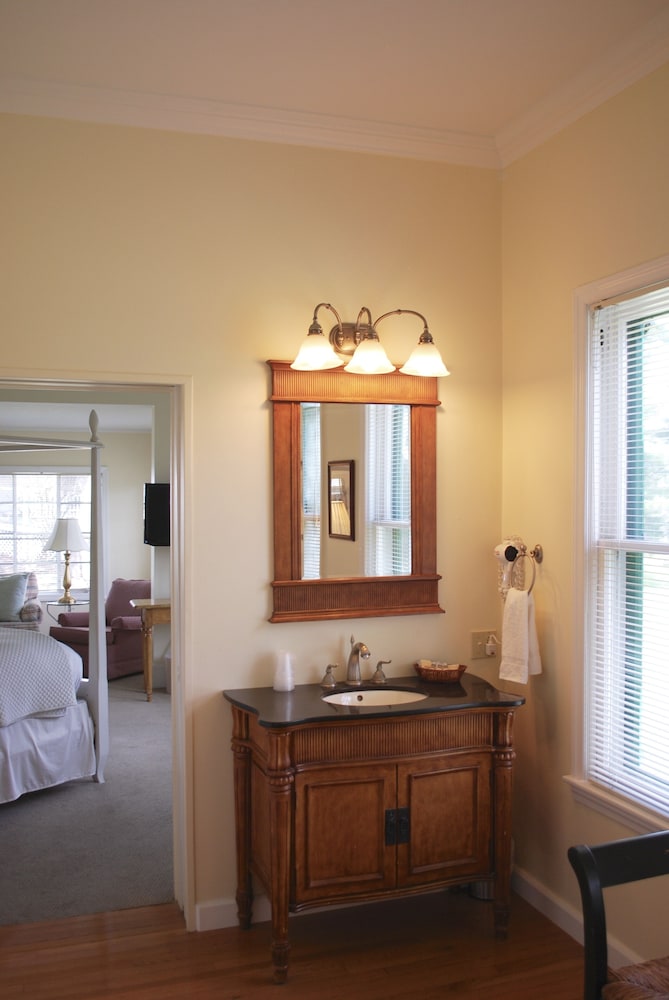 Superior Quadruple Room, Accessible, Ensuite (Room 20) - Photo 5