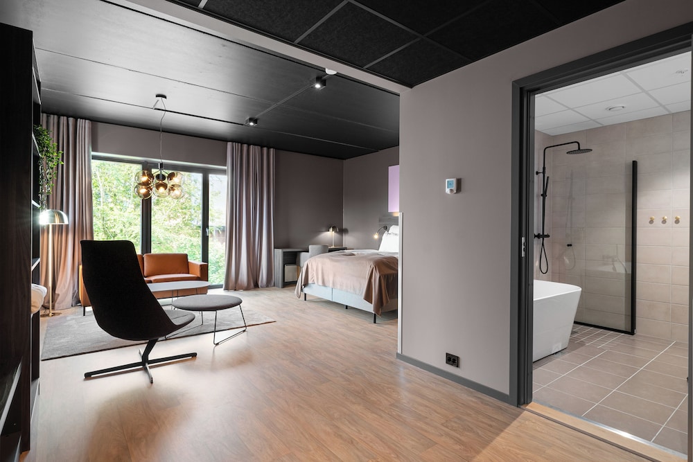 Superior Studio Suite