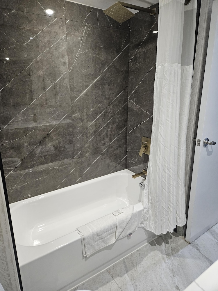 Room, 1 Double Bed, Accessible, Refrigerator & Microwave