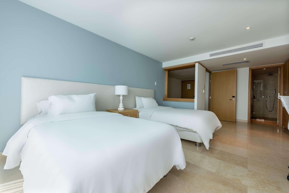 Room, 2 Double Beds, Non Smoking photo 2
