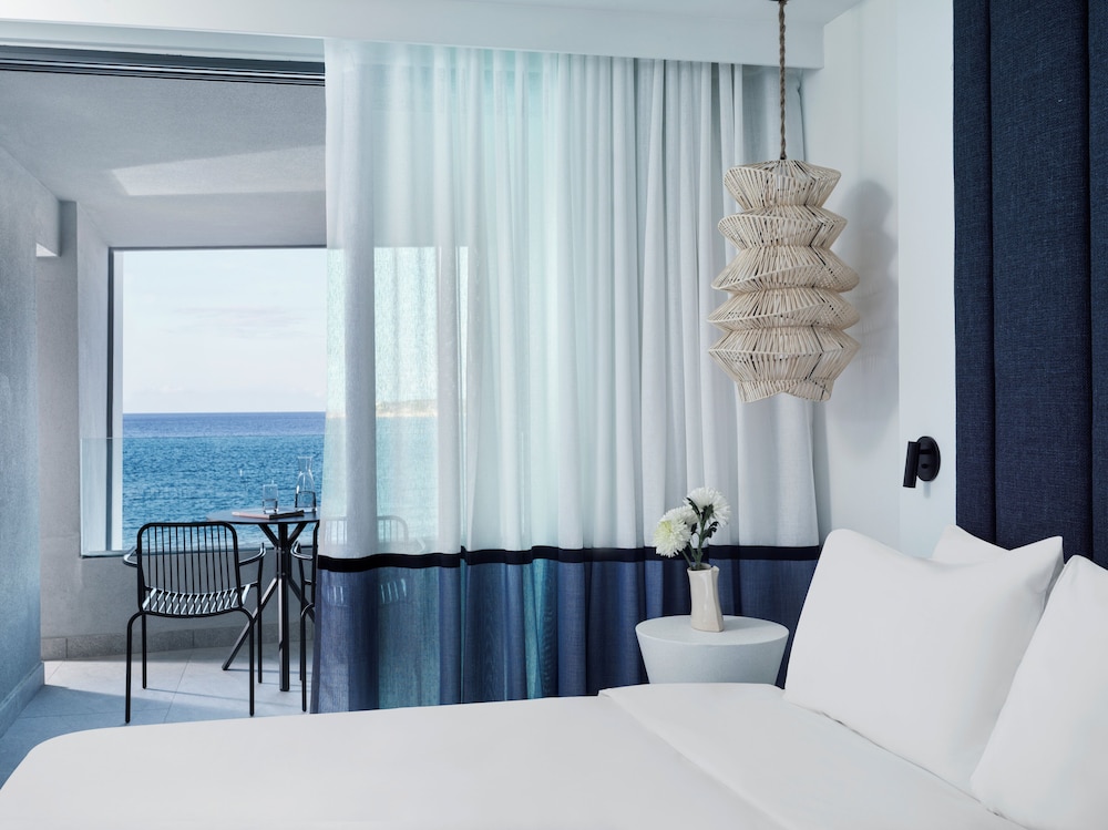 Suite, 1 Bedroom (Private Plunge Pool, Sofabed)