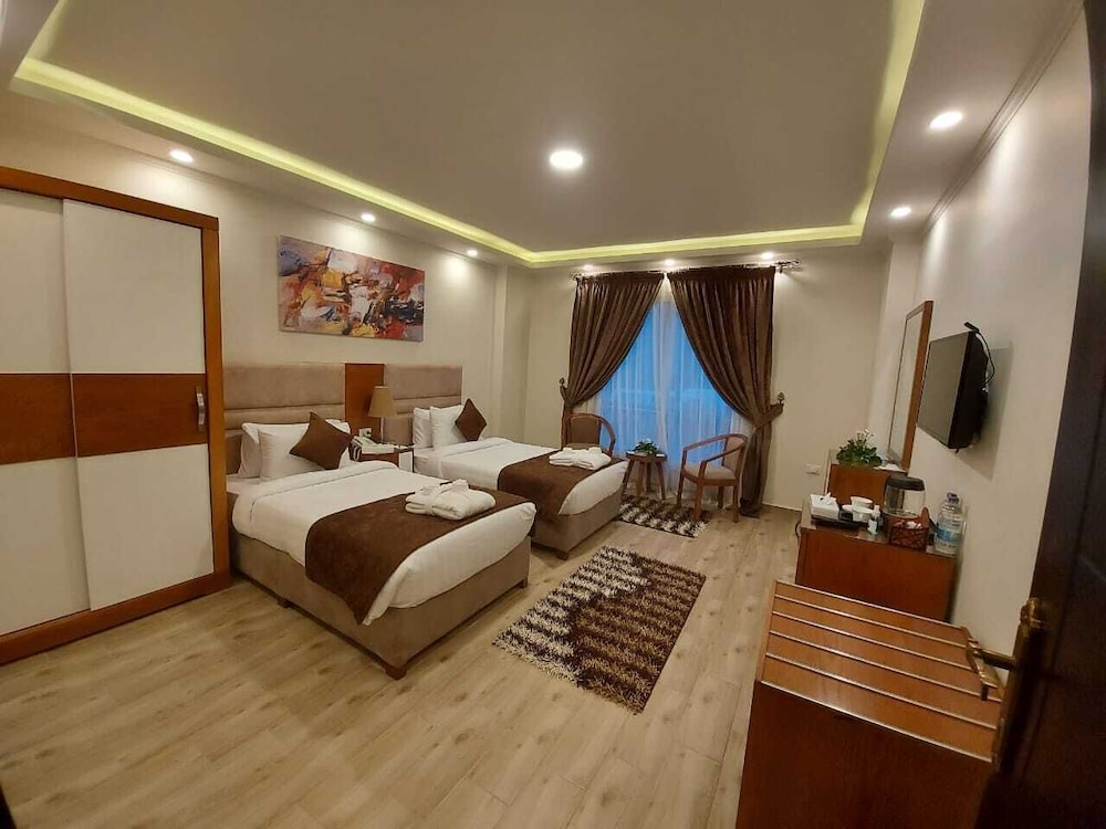 Classic Double Room, City View