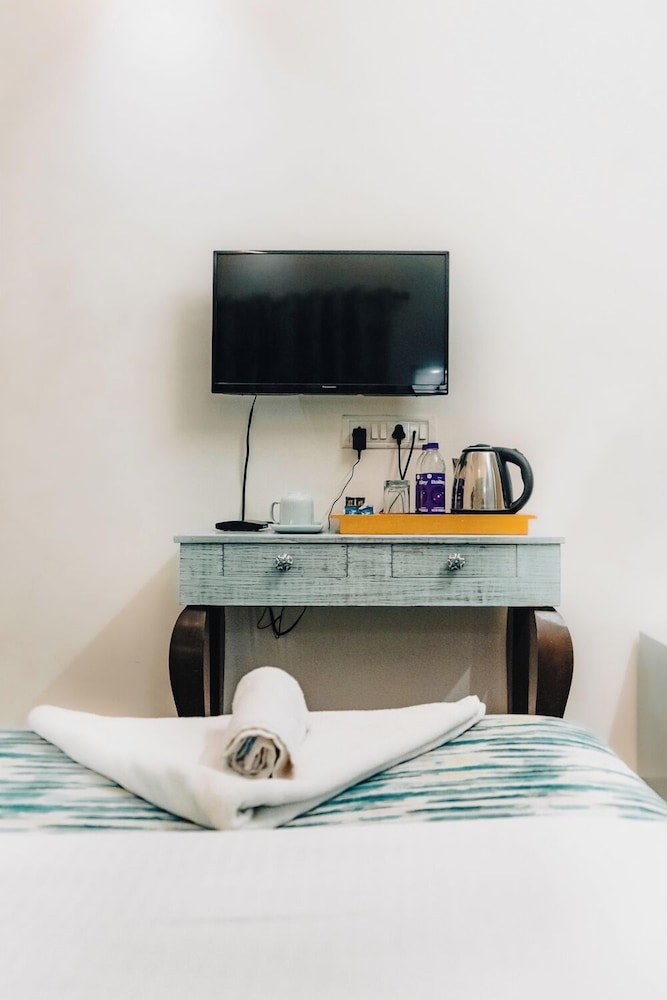 Double Room - Photo 6
