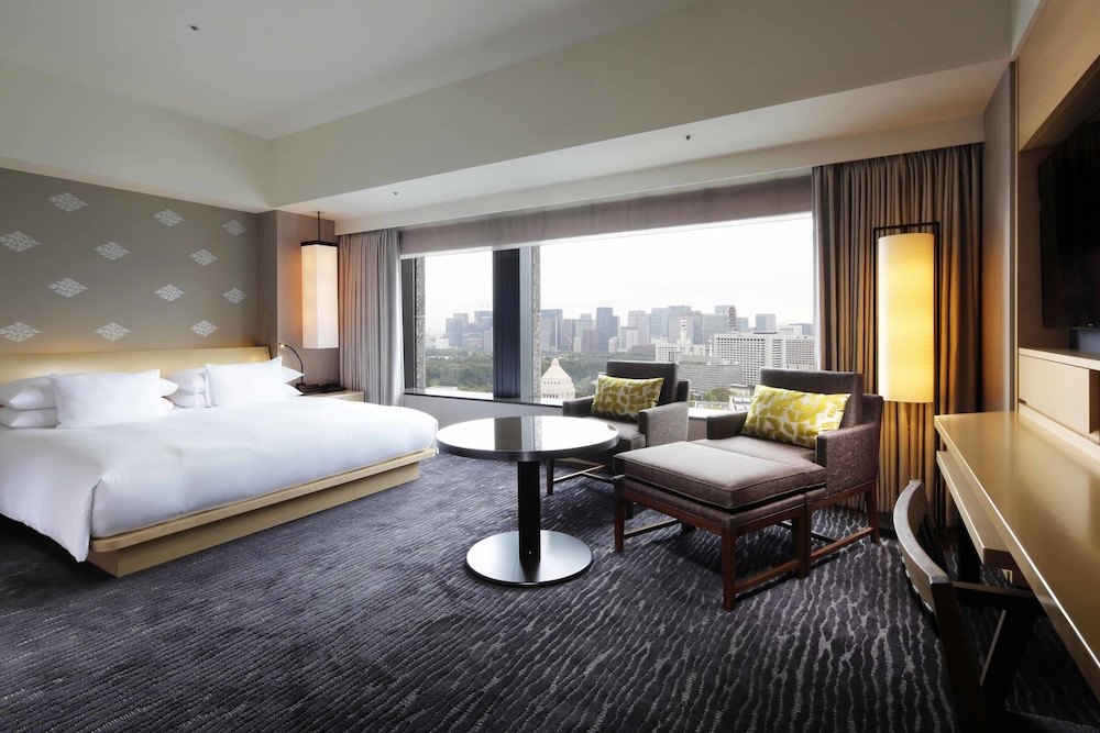 Club Deluxe King, Non Smoking (Breakfast & Club Lounge Access Included)