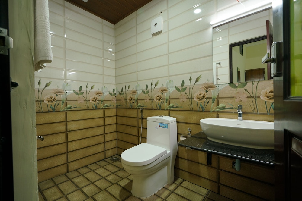 Double Or Twin Room photo 3
