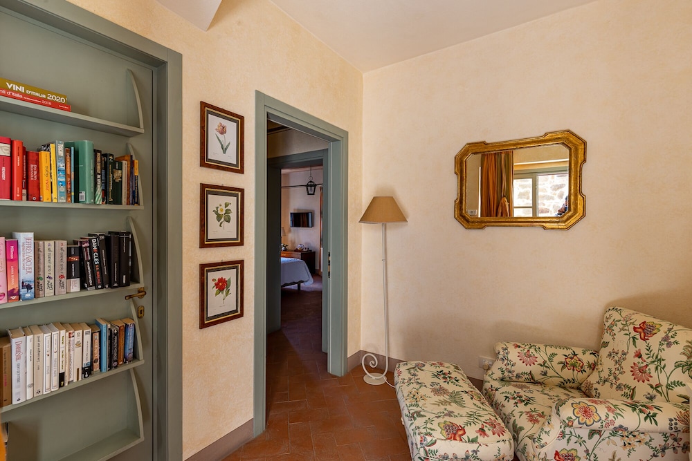 Panoramic Room, 1 Double Bed, Vineyard View photo 2