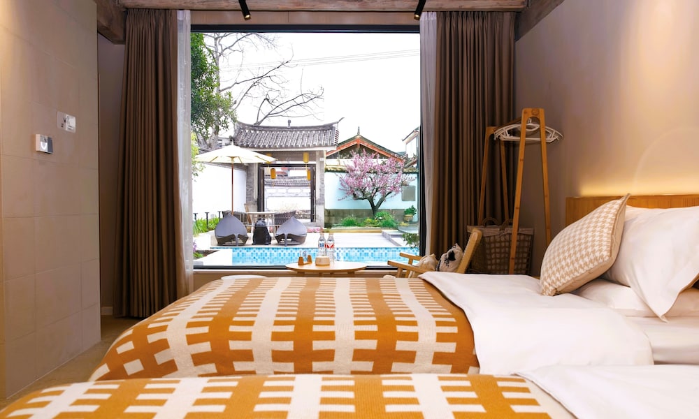 Classic Twin Room, Garden View