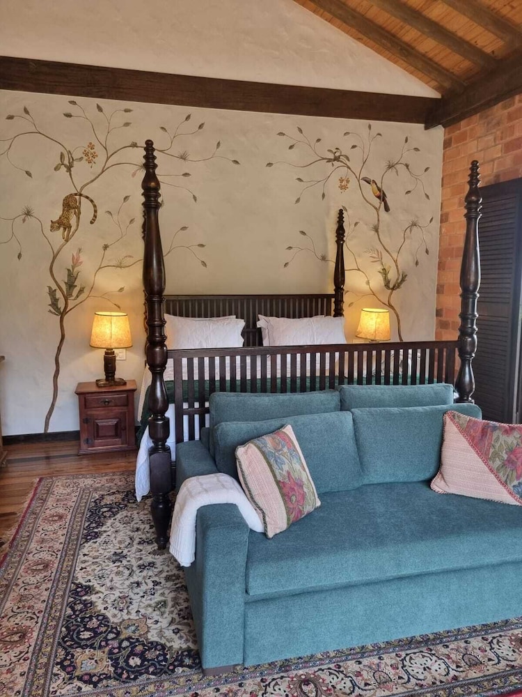 Luxury Room photo 1
