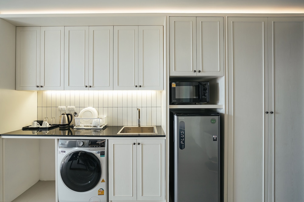 Two Bedroom Suite - Photo 6