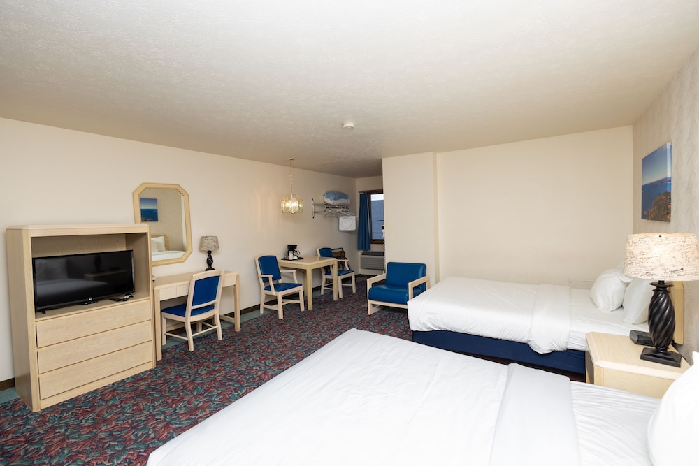 Room, 2 Queen Beds