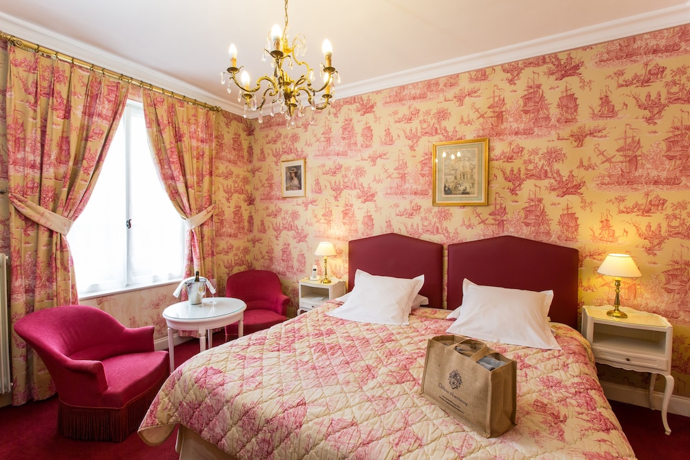 Traditional Room photo 2