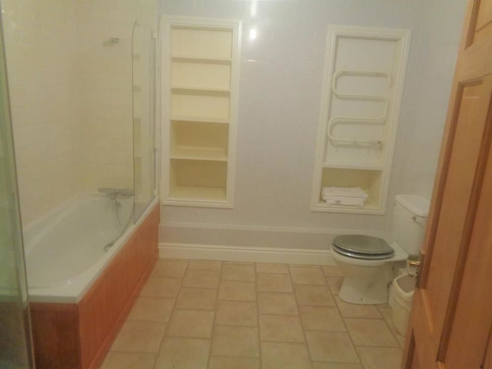 Junior Suite, 2 Twin Beds photo 3