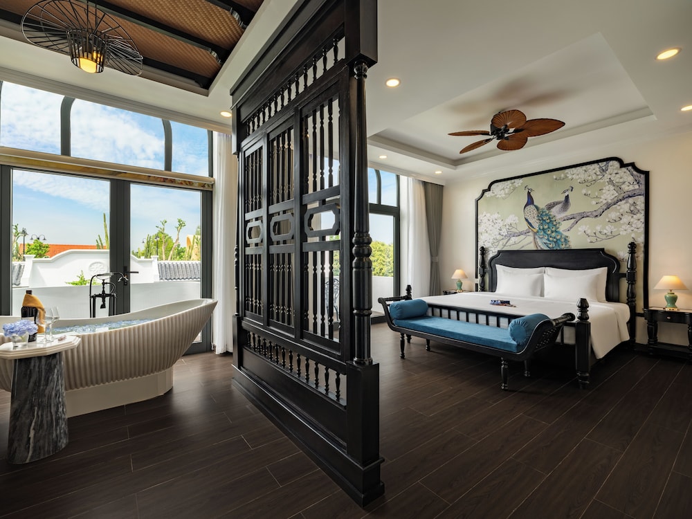 Royal Suite