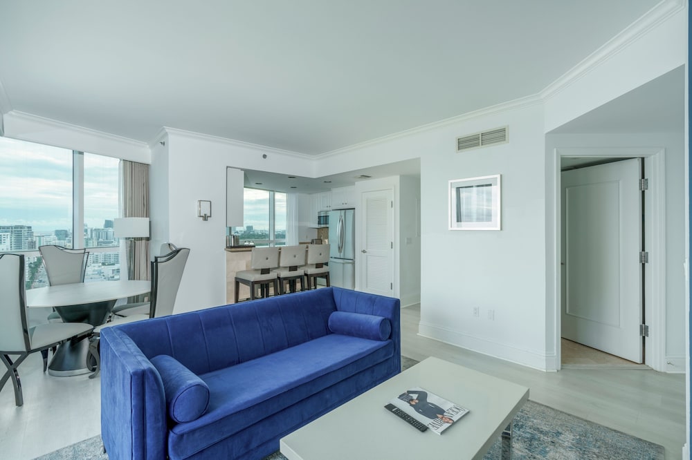 Tresor Partial Oceanfront One Bedroom