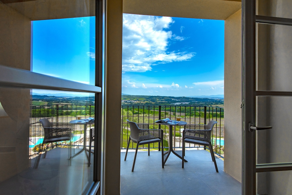 Panoramic Suite, Terrace - Photo 8