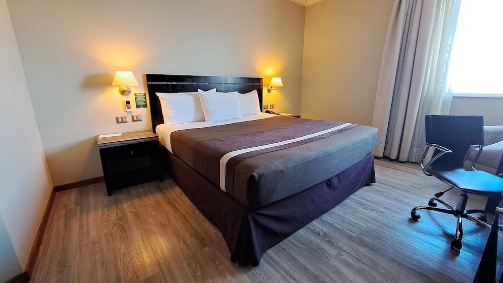 Standard Room photo 2