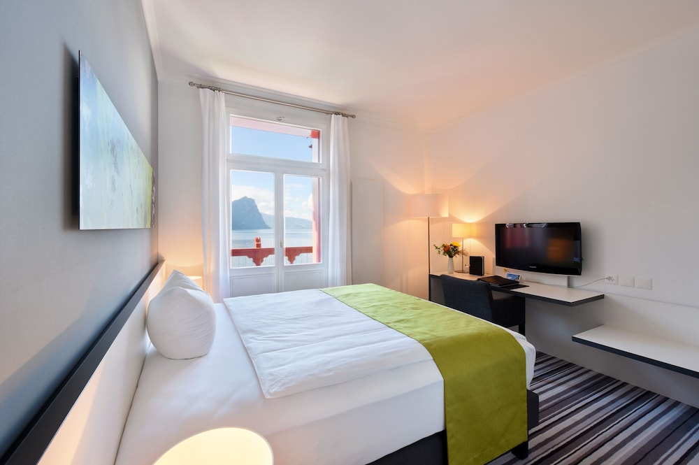 Comfort Double Room, Lake View photo 2