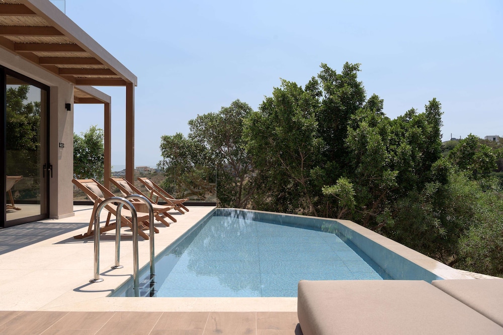 Hilltop Suite Private pool - Garden or Side Sea View- Adults Only - Photo 13