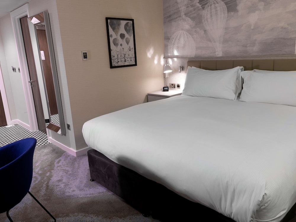 Room, 1 King Bed photo 1