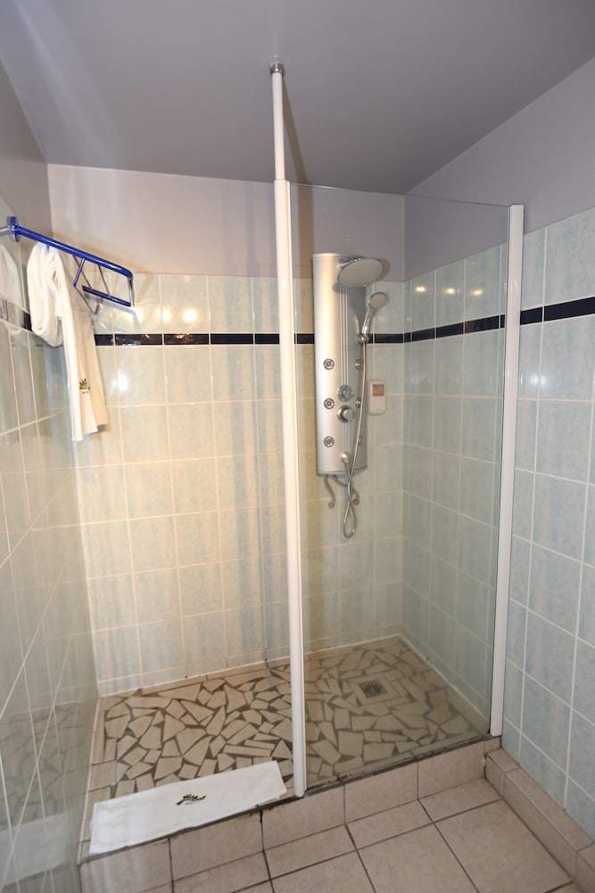 Studio, 2 Twin Beds, Kitchenette photo 2