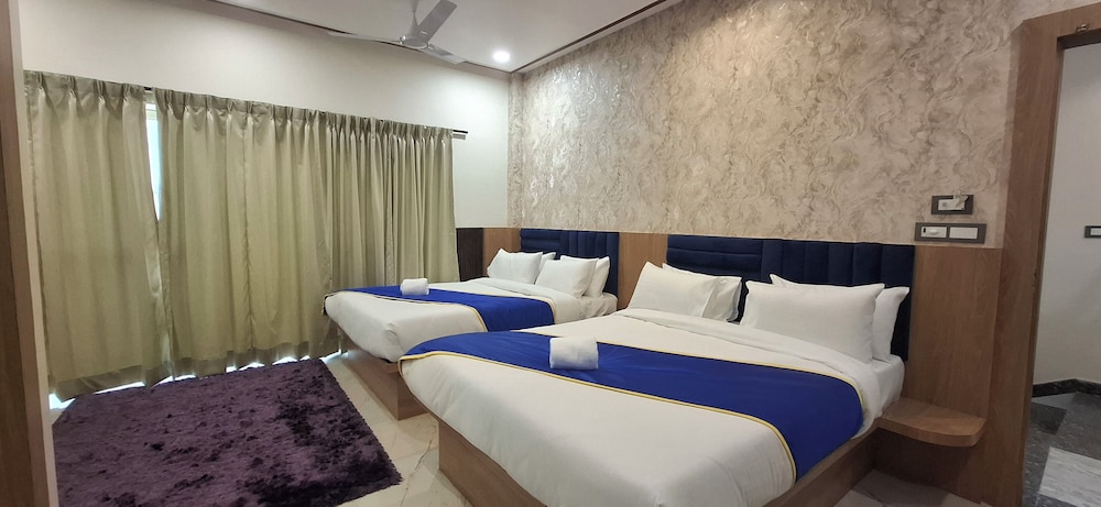 Family Quadruple Room
