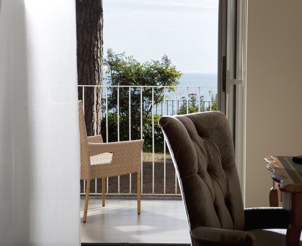 Single Room, Sea View photo 3