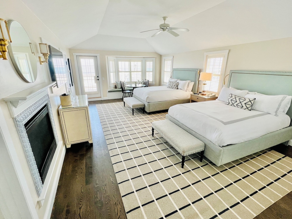 Room, 2 Queen Beds (Beach House)
