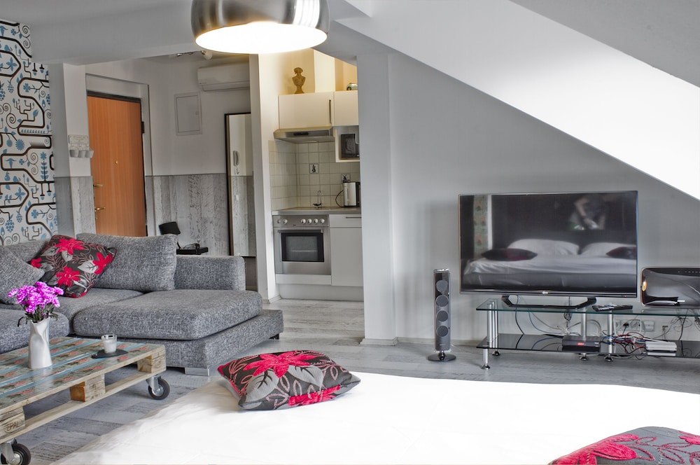 Superior Family Apartment - Photo 17