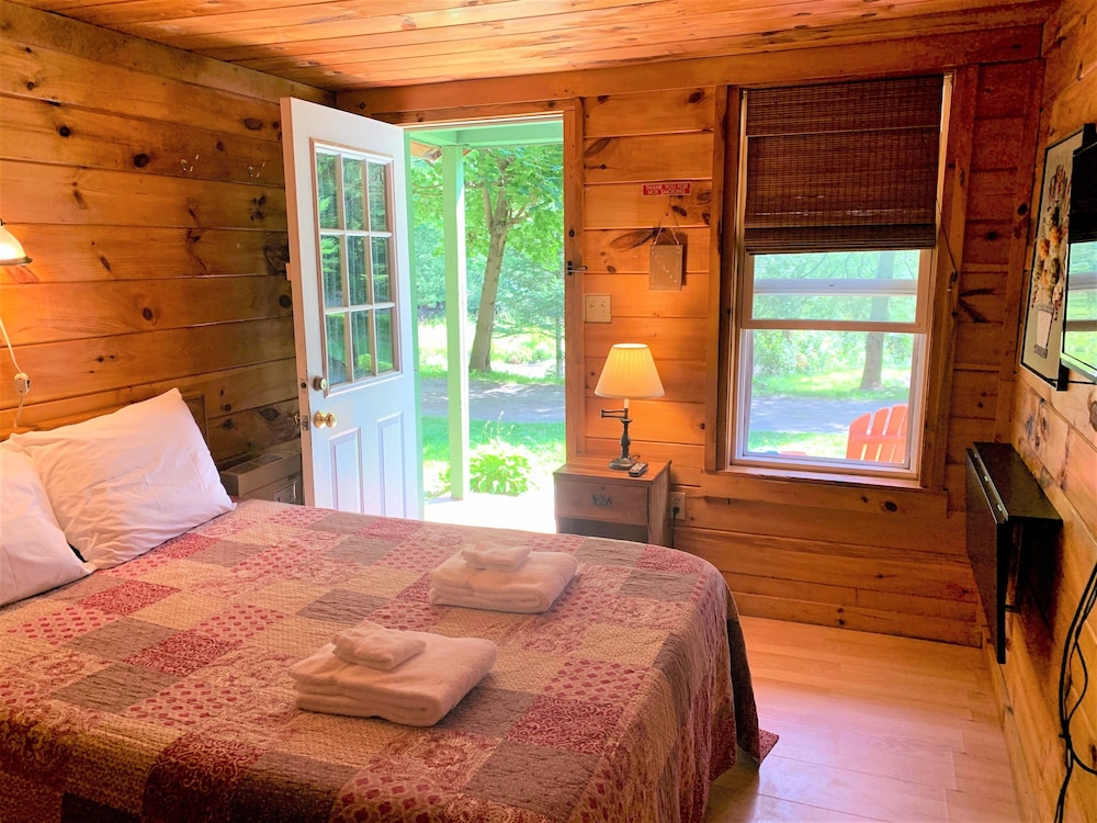 Cabin (HAWKH)