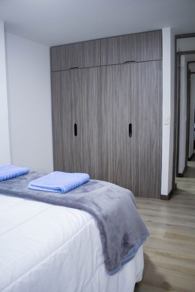 Apartment photo 1