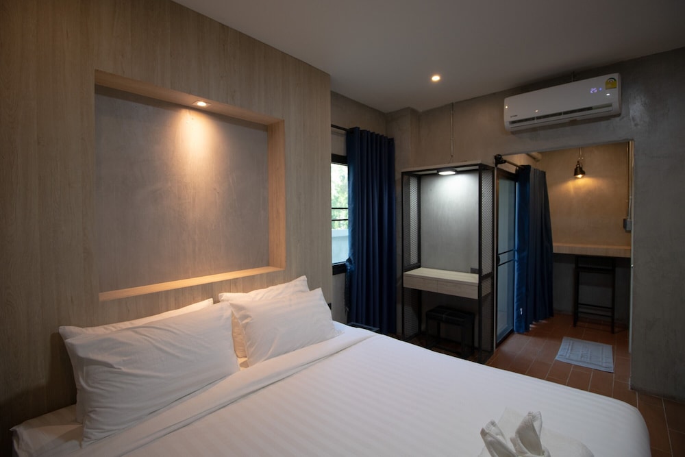 Superior Double Room - Photo 12