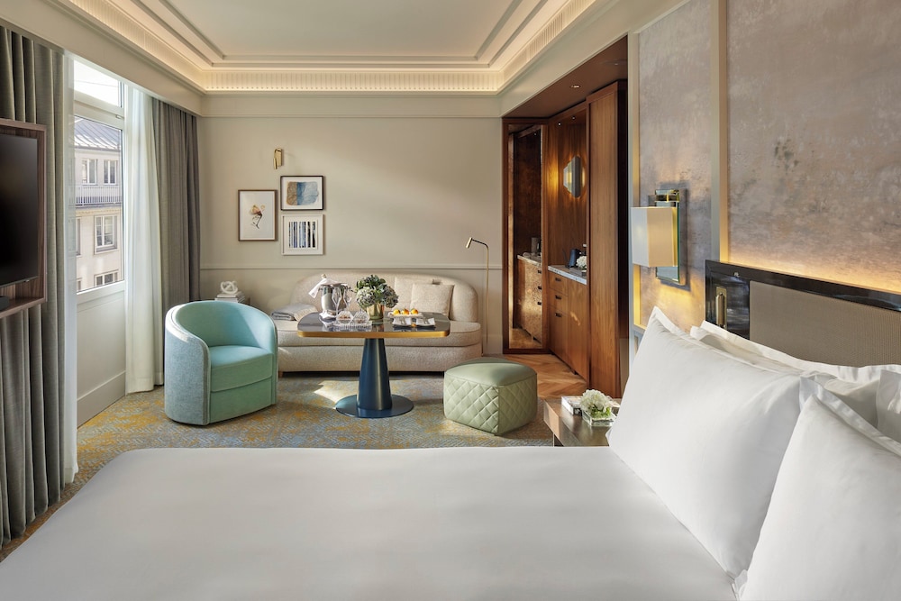Junior Suite, Terrace (King or Twin)