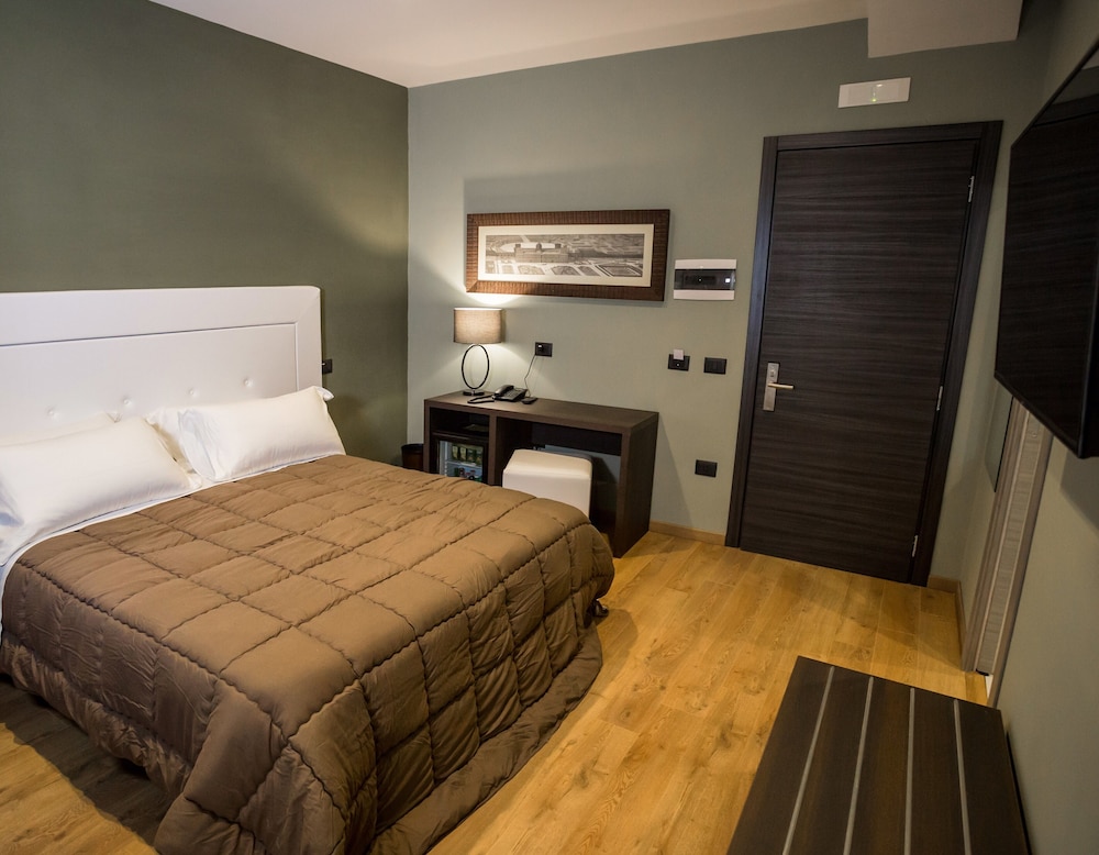 Superior Double Room Single Use photo 2