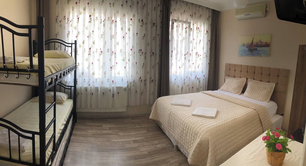 Standard Double Room photo 1