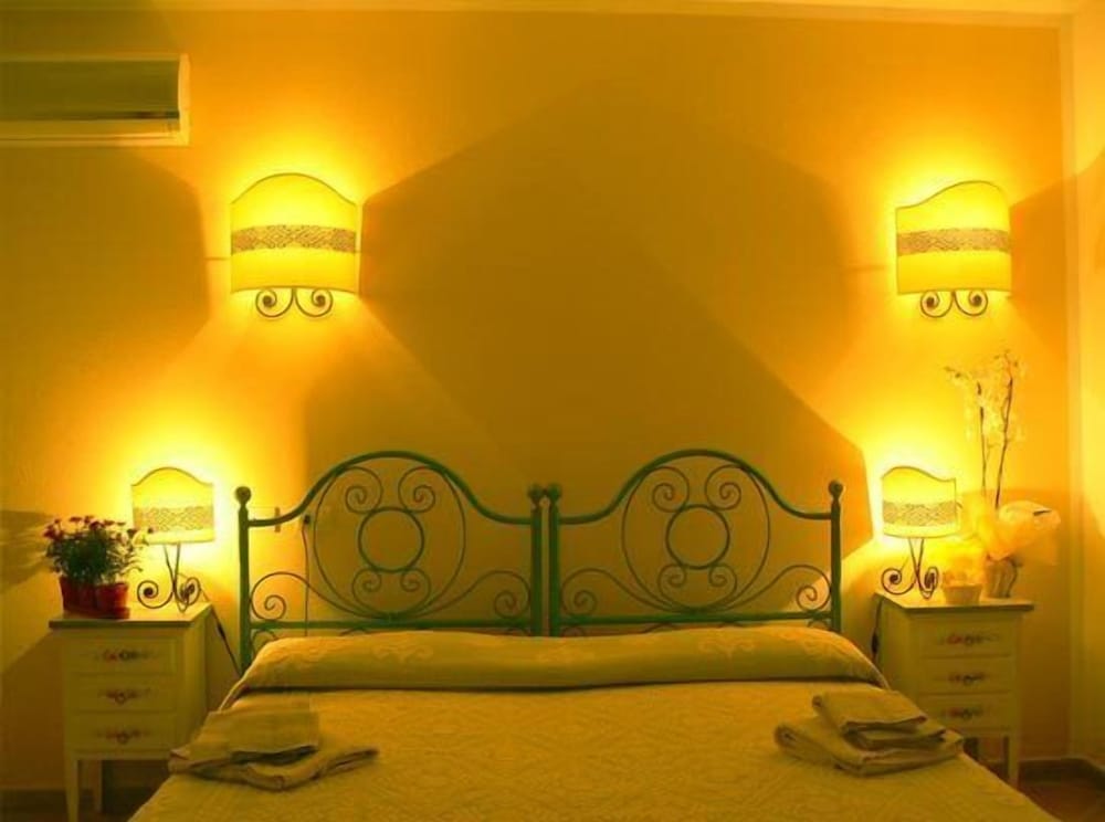 Deluxe Double Room, Lake View