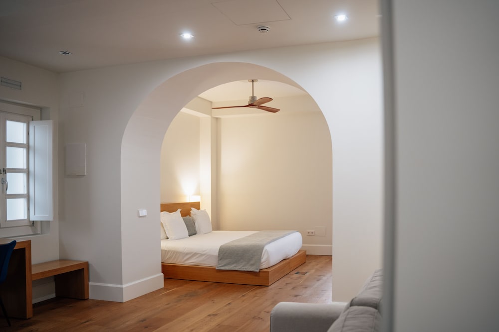 Family Studio Suite - Photo 14