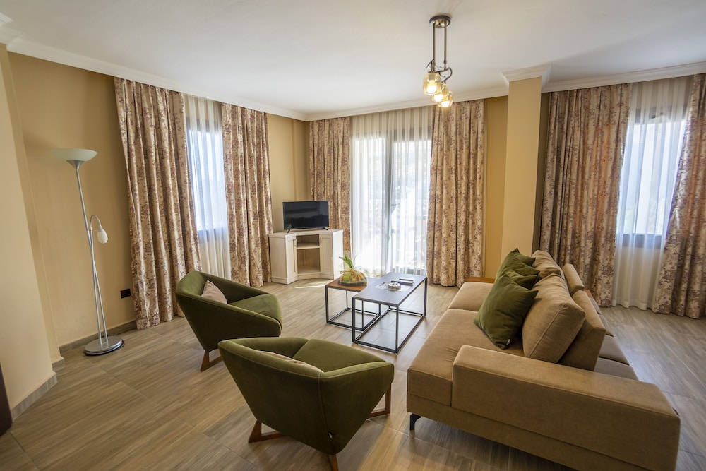 Apartment - Photo 10