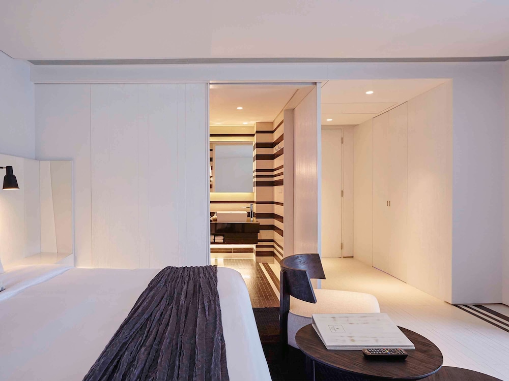 Luxury Pool Duplex - Photo 4