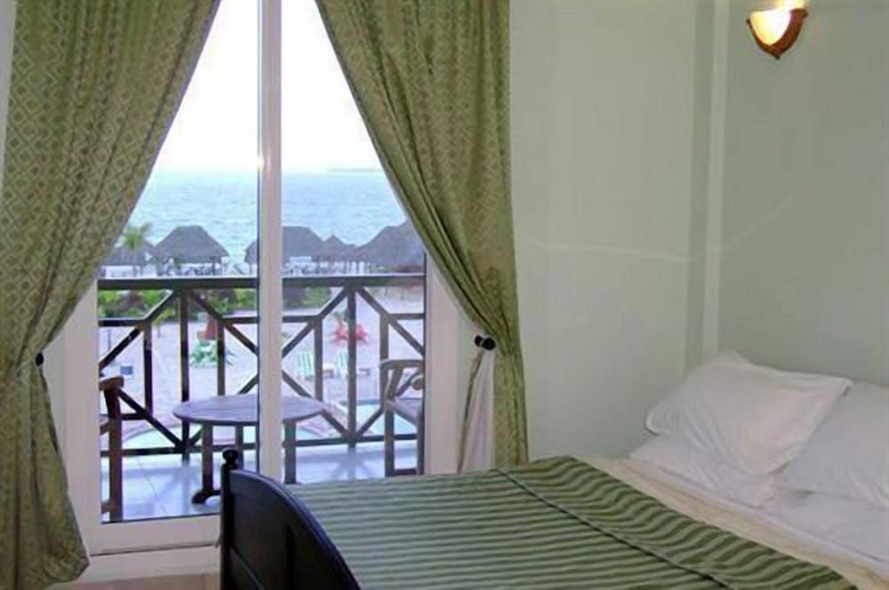 Standard Room, Ocean View photo 2
