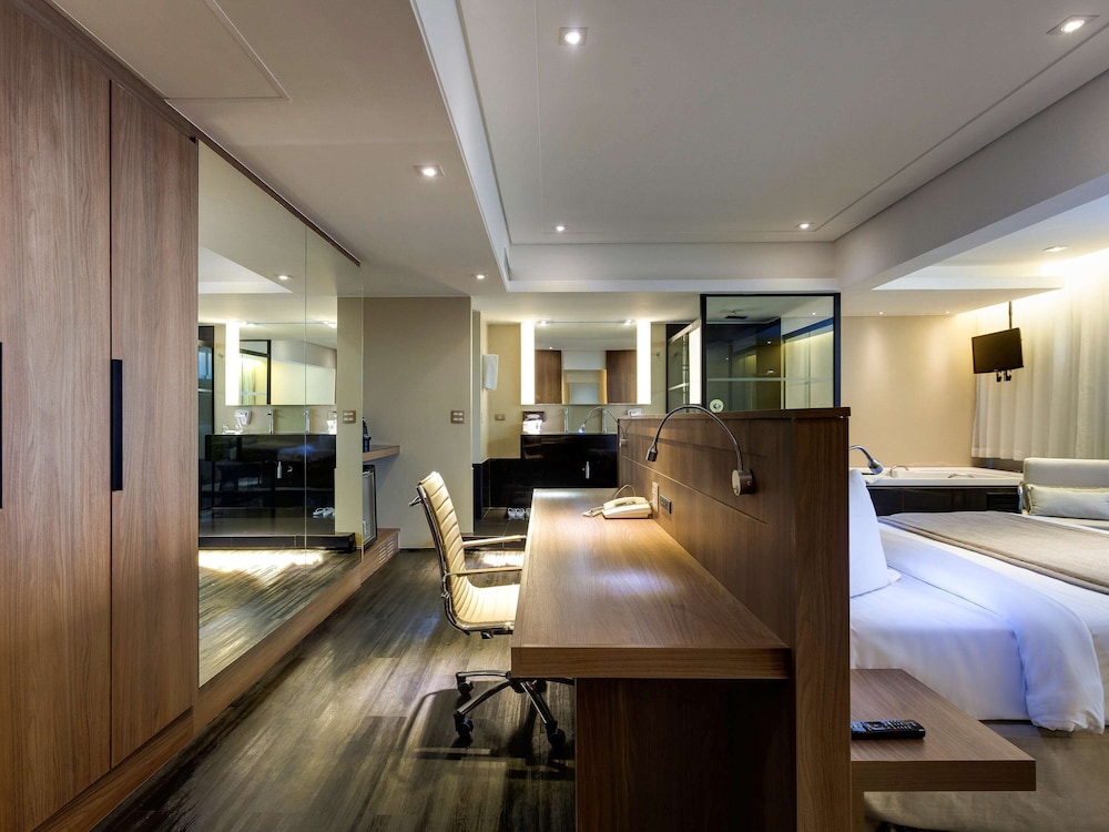 Classic Room, Multiple Beds