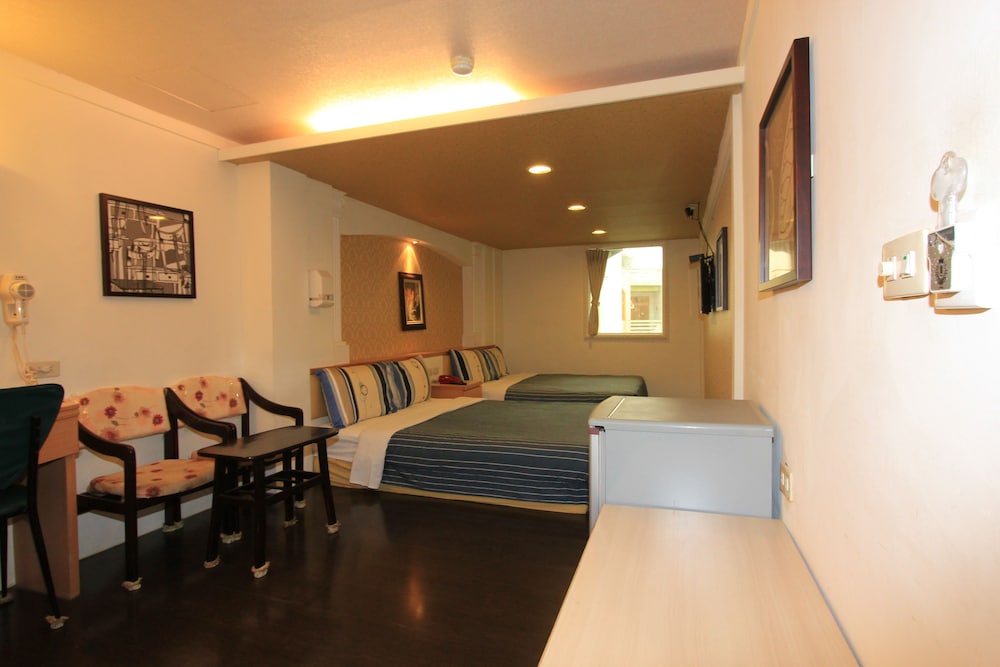 Deluxe Quadruple Room