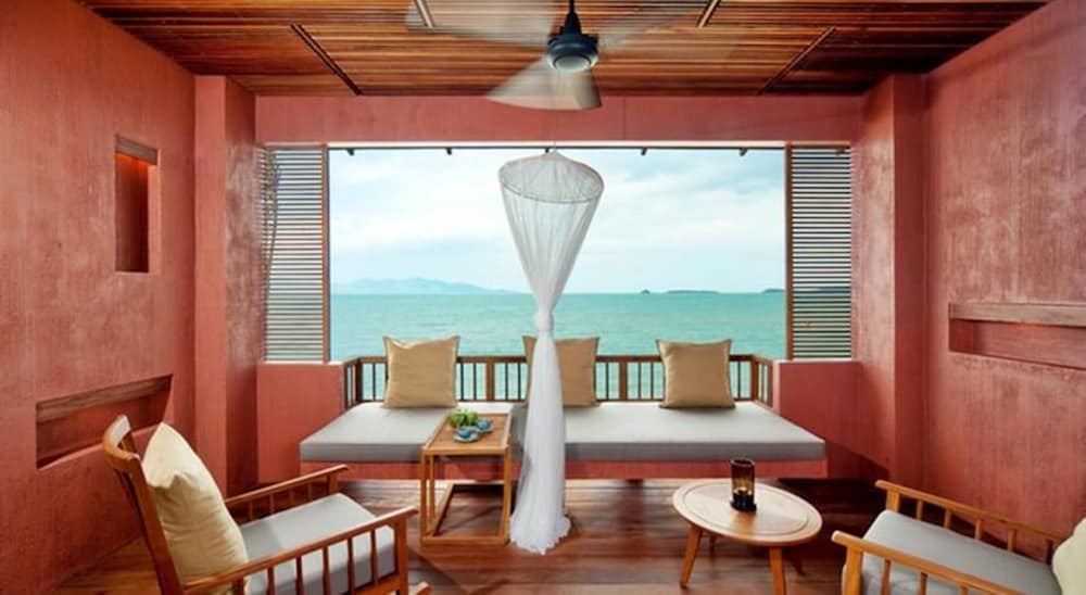 Beachfront Double Room photo 2