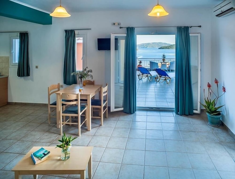 Duplex, Sea View photo 3
