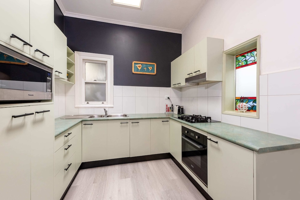 Basic Apartment