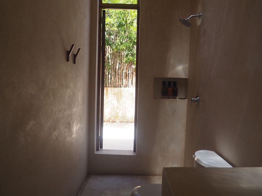 Deluxe Single Room photo 3