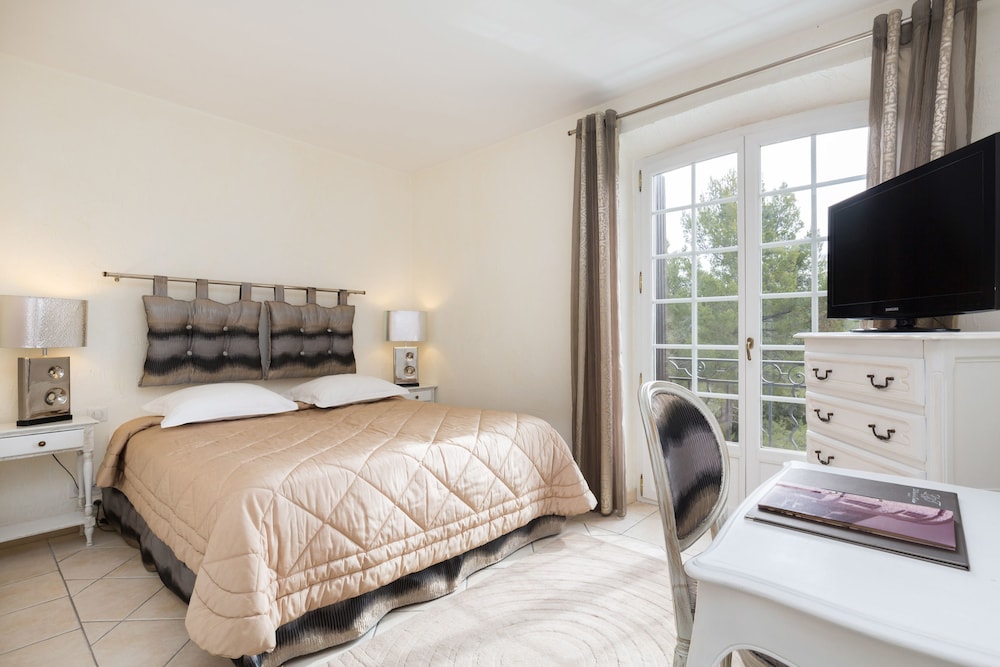 Standard Room, Spa access included (Indoor swimming pool, Sauna, Spa hot tub, Hammam) photo 1