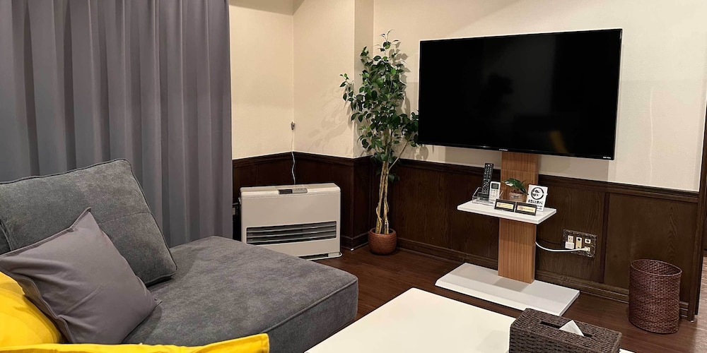 Apartment (1)
