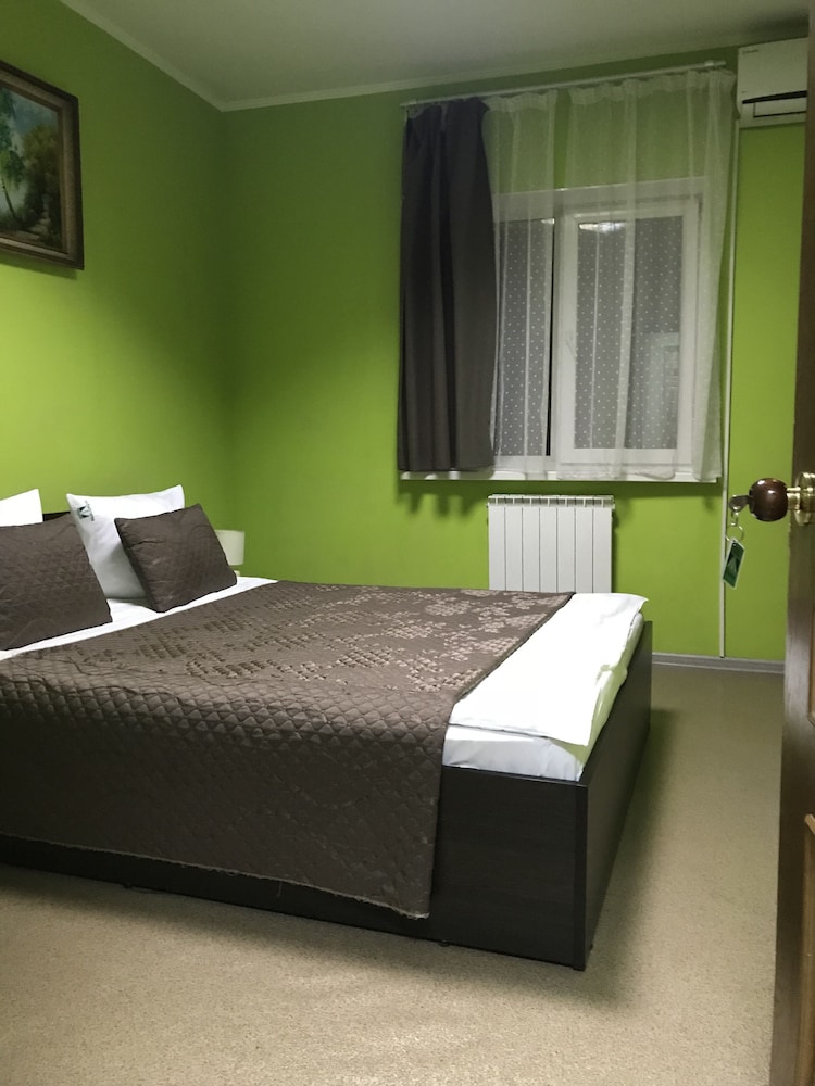 Economy Double Room photo 2